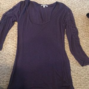 3/4 sleeve shirt with lace on sleeves